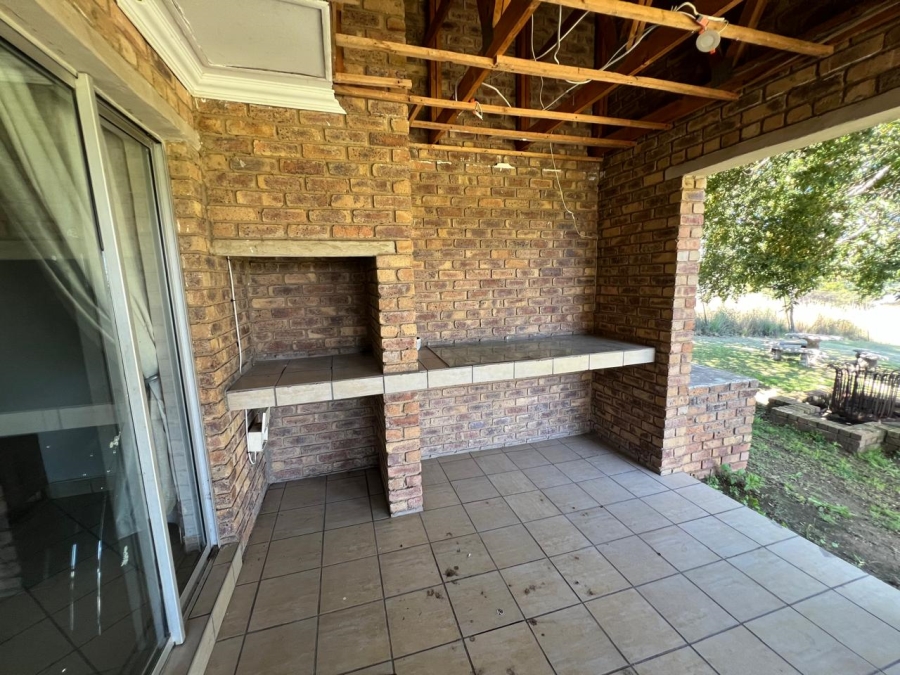 2 Bedroom Property for Sale in Deneysville Free State